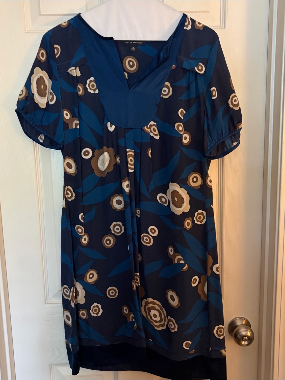 Banana Republic Dark Blue Floral Shift Dress with Print - SZ M